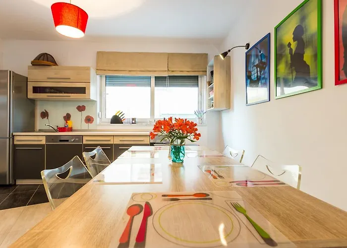 Bozana Apartament *